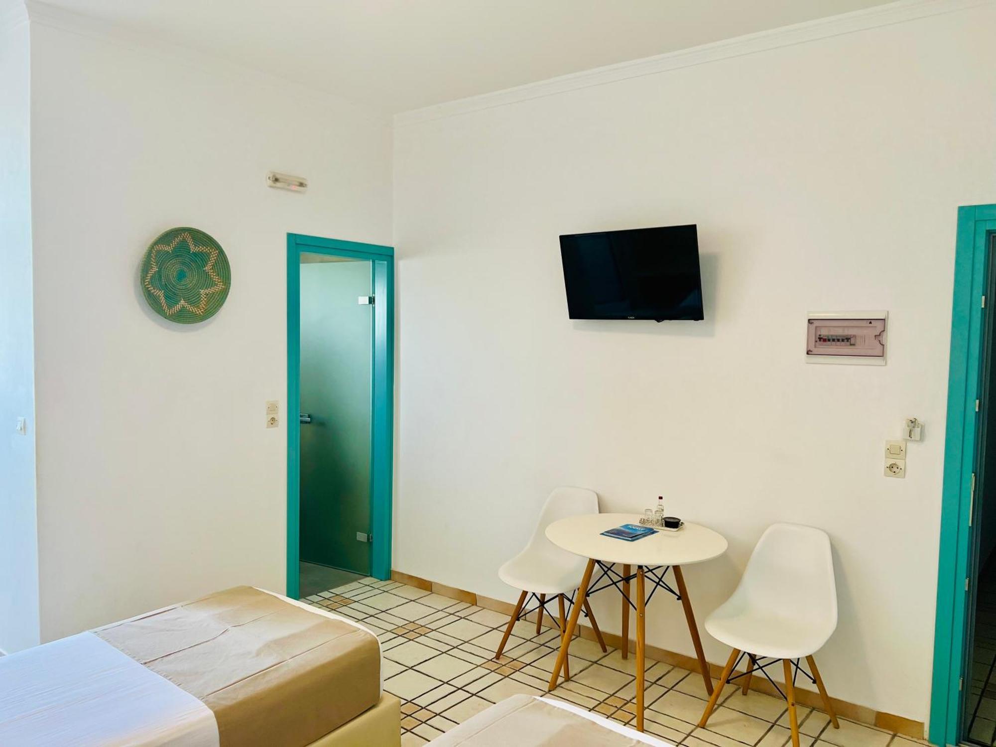 Arapiou Apartments Perivolos  Zimmer foto